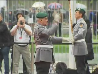 Merkel-Hollande, voluntad de trabajar unidos sin olvidar el pacto fiscal