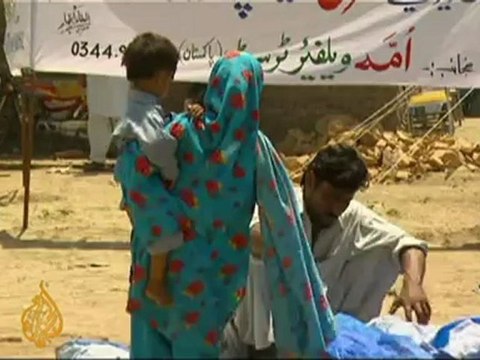 Pakistan refugees facing 'humanitarian crisis' - 15 May 09