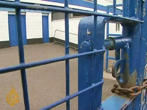 Mass redundancies stare Luton in the face - 23 May 09