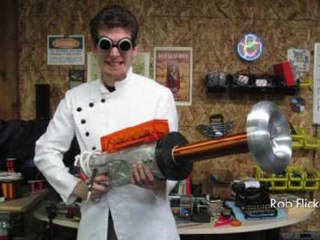 Man Turns Nerf Gun into 20,000-Volt Tesla Gun