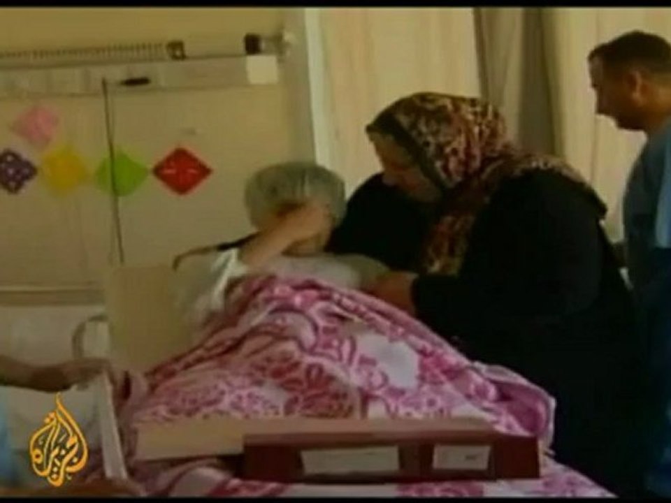 Ill Iraqis in Jordan suffer pain of global downturn - 17