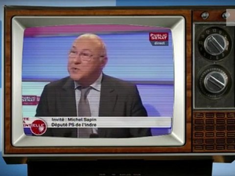 KIKADIKOI - François Hollande, l'essence et les salaires Union pour un Mouvement Populaire