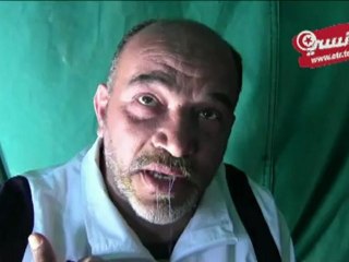 تصريح حصري لأحد المعتصمين أثناء خياطة فمه