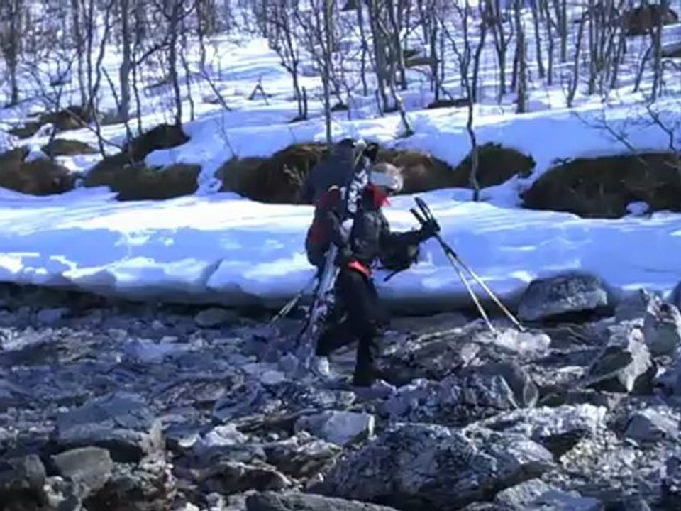 Ski de randonnée et navigation dans les Alpes de Lyngen. Norvège
