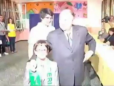 euronewsru - Алжир власть не меняется [H.264 360p]