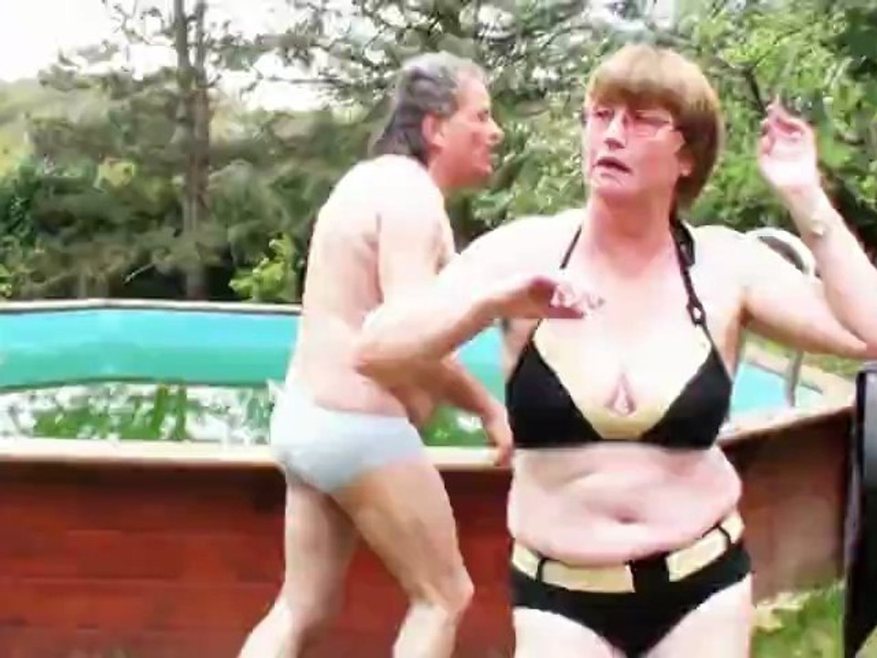 GEORGINE BRION - PAU PAU PAULETTE (CLIP OFFICIEL ÉTÉ 2012)