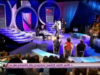 Arnaud Tsamere - Papier peint anti-wifi