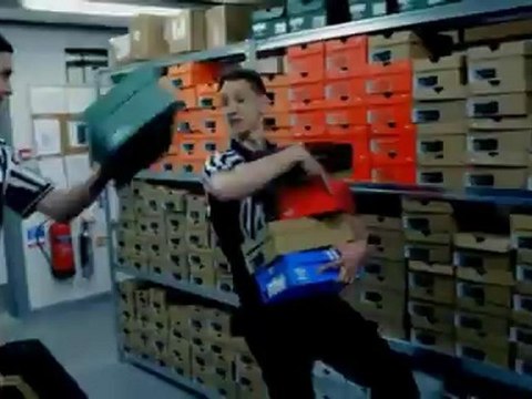 Sneaker Skills (Footlocker Viral)