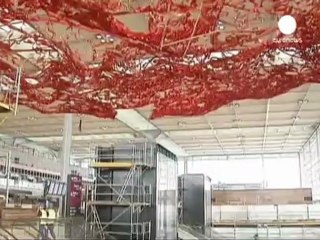 Berlin airport opening delayed until March 2013