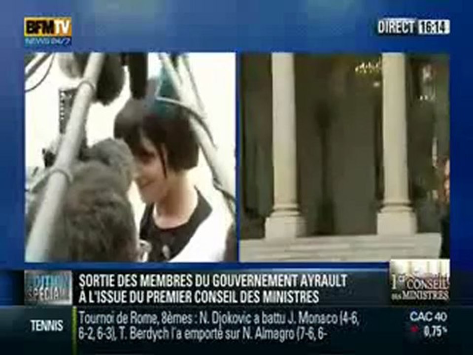 Sylvia Pinel répond aux questions de la presse à la sortie du Conseil des Ministres