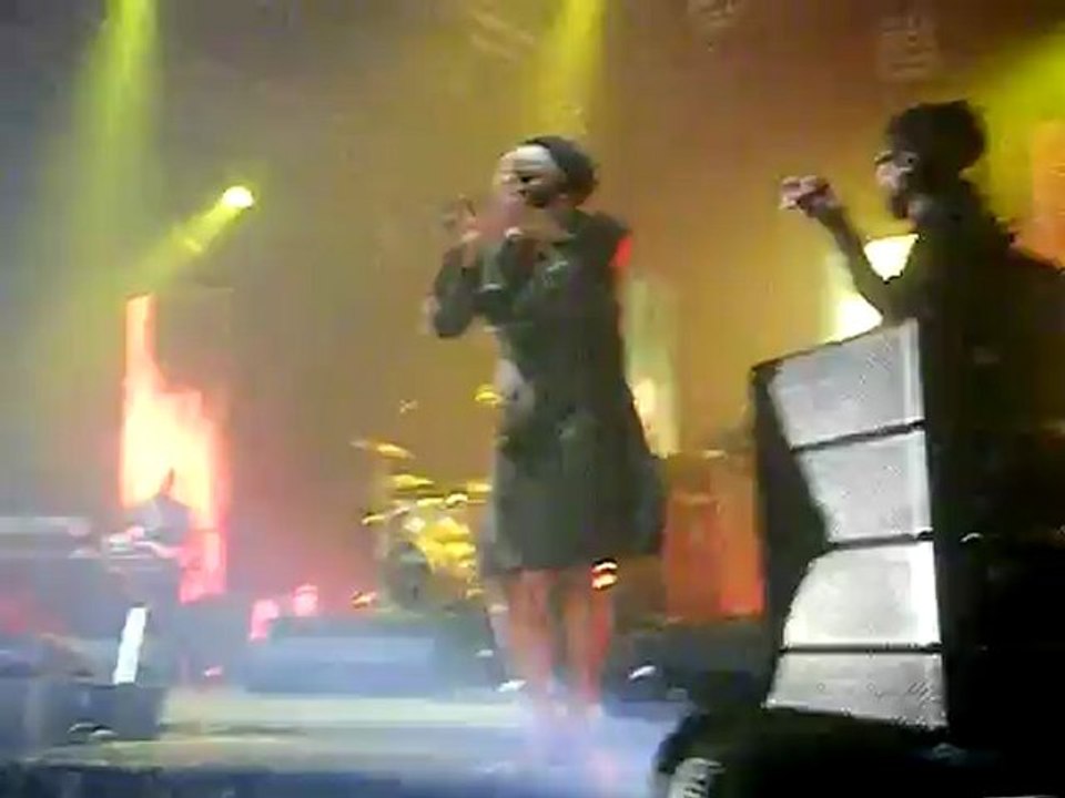 Queen Ifrica - Don't sign