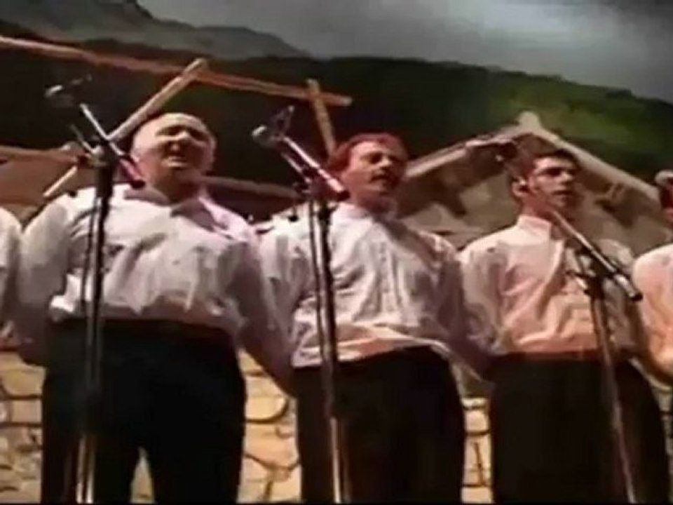 Ait MENGUELLET - Gerger Djurdjura (cherif Kheddam)