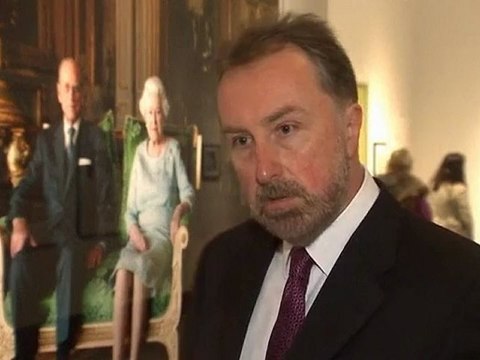 Queen Elizabeth portraits displayed in honour of Diamond Jubilee