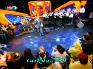 Orhan  HAKALMAZ   "GESİ BAĞLARINDA  DOLANIYORUM  "