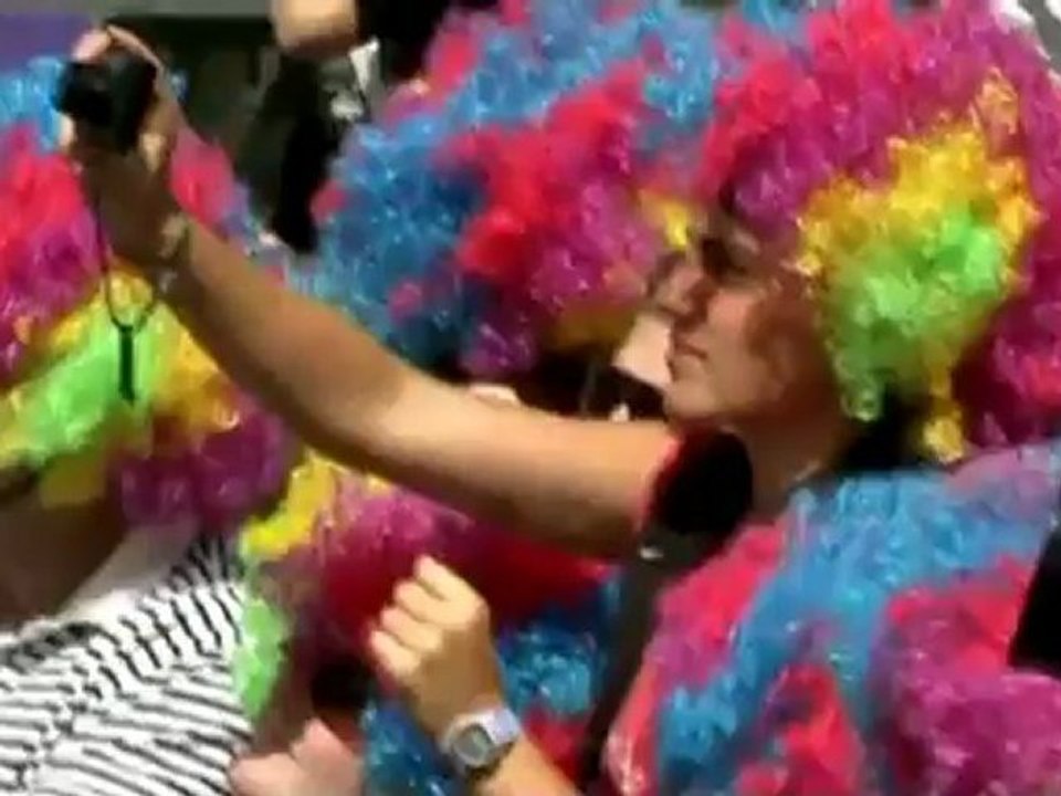 Ben Stiller joins co-stars in Cannes for launch of "Madagascar 3: Europe's Most Wanted".