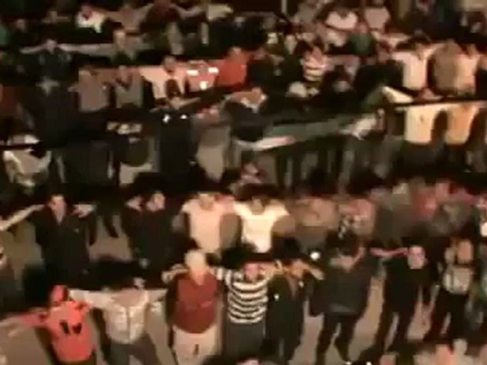 Syria فري برس درعا خربة غزالة مسائية رائعة مع  الناشط ابو ميسم 17 5 2012 Daraa