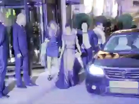 Eva Longoria Wows at Cannes