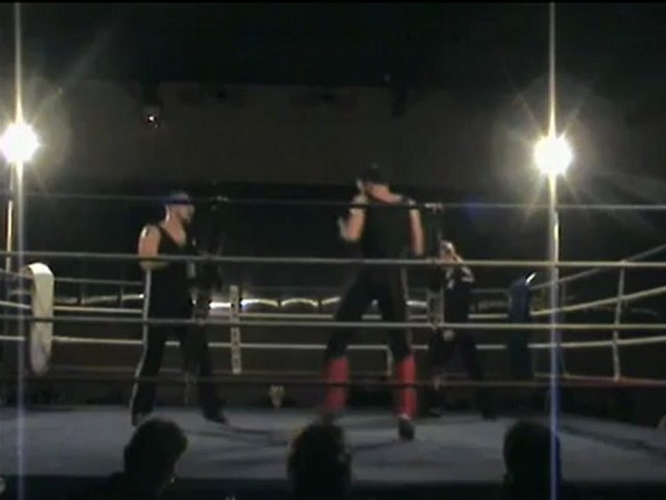 Sylvain SOUVIGNET - Cédric PABEUF - Gala du Savate Club de Cournon 2012