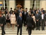 Le premier conseil des ministres du gouvernement Ayrault