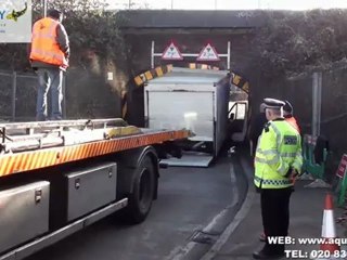 Aquajoy - Big Van Small Tunnel