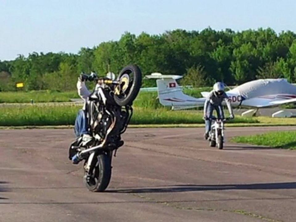 stunt-bike