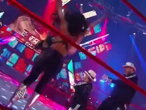 WWE-News.be WWE Extreme Rules 2012 HD VO Parties 1/3