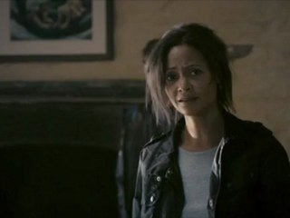Just The Three Of Us - Clip Just The Three Of Us (English)