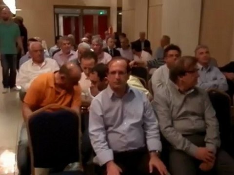 Πλάνα πριν τη Γενική Συνέλευση