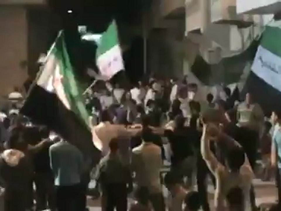 Syria فري برس  حماه المحتلة  مسائية ثوار طريق حلب القديم 18 5 2012 Hama