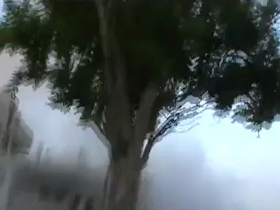 Syria فري برس حمص  الرستن قصف المدينة بالمدفعية والصواريخ مؤلم18 5 2012 Homs