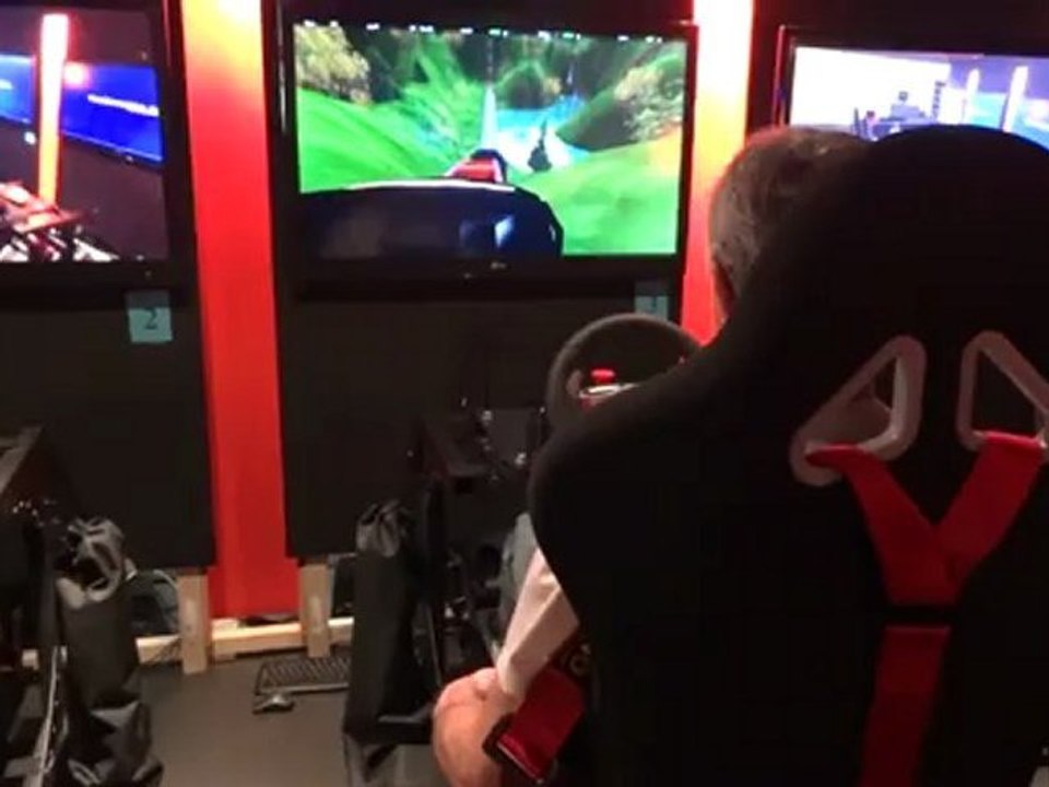 Simulator T2 Rollercoaster ProSimu.com x-sim Montagnes Russes