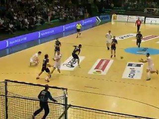 HBC Nantes - USAM Nimes - But de Franck JUNILLON