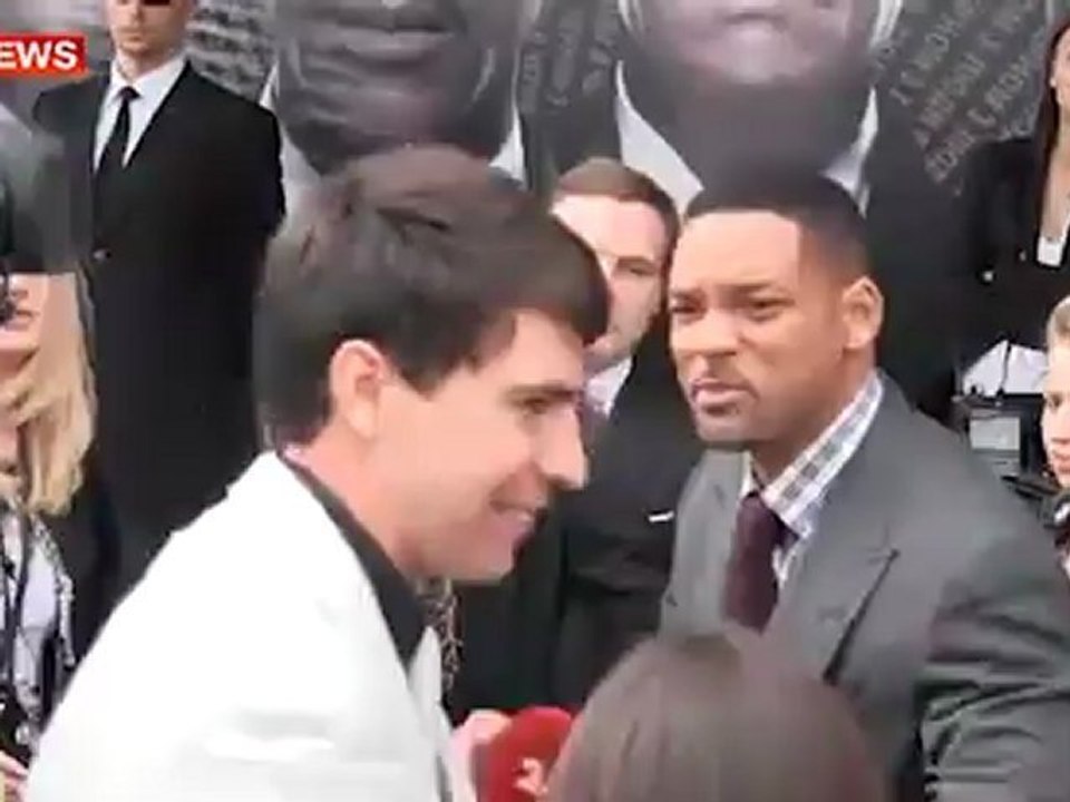 Will Smith Slaps Reporter ..