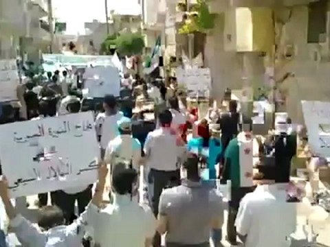Syria فري برس ديرجمال ريف حلب جمعة أبطال جامعة حلب 18 5 2012 Aleppo