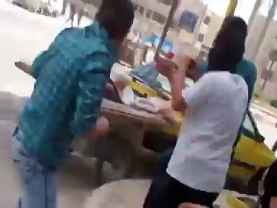 Syria فري برس حلب   محاولة الأحرار الوصول الى دوار صلاح الدين 18 5 2012 Aleppo