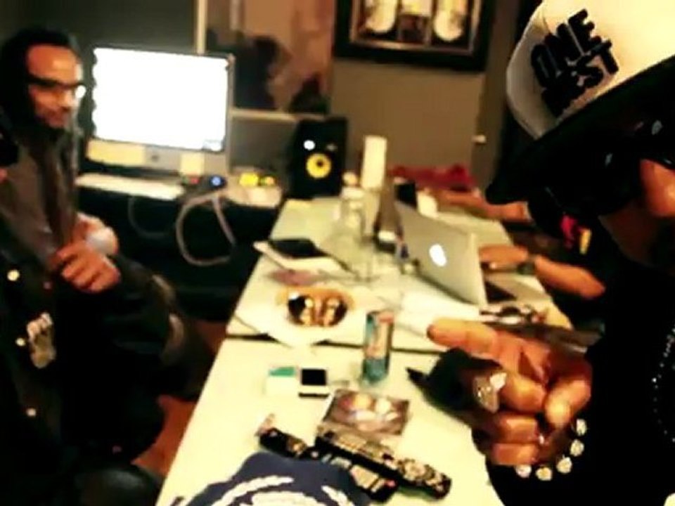 TC Bradshaw feat Kurupt "Bitch Better Have my Money" G-Mixx