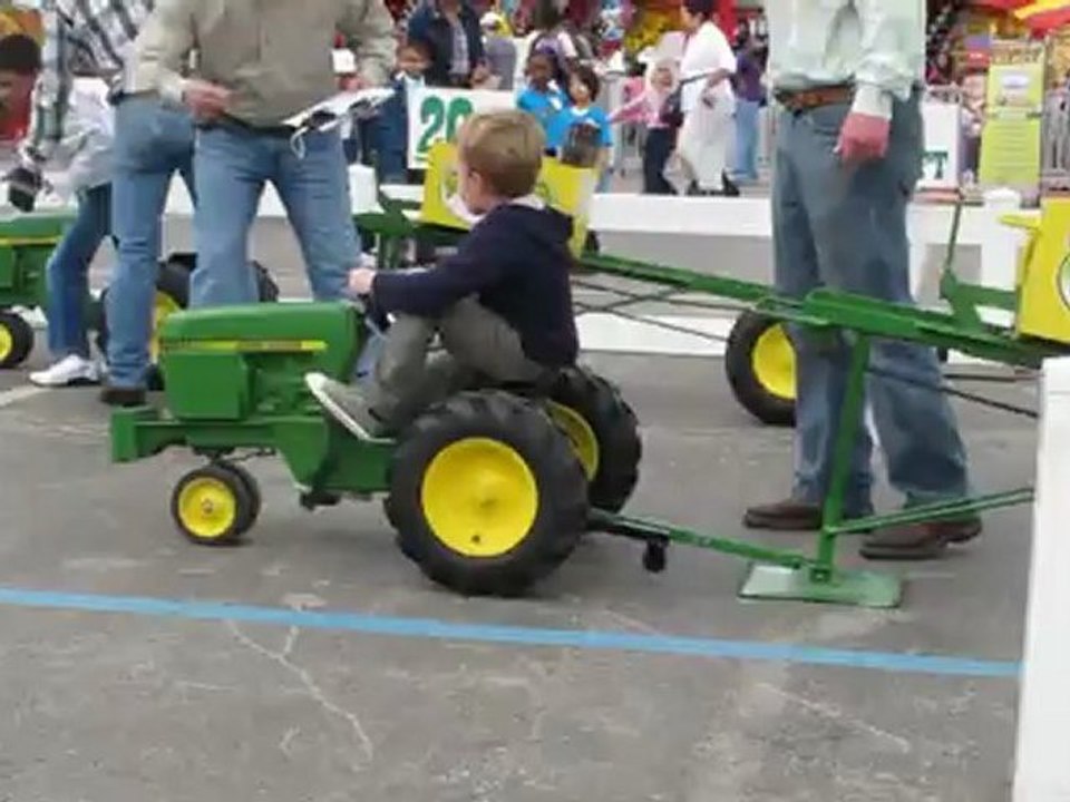 Max course de tracteur