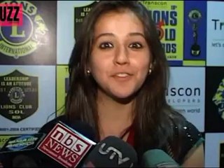 Manyata & Udayveer CAUGHT in a VANITY VAN  from Dekha Ek Khwaab