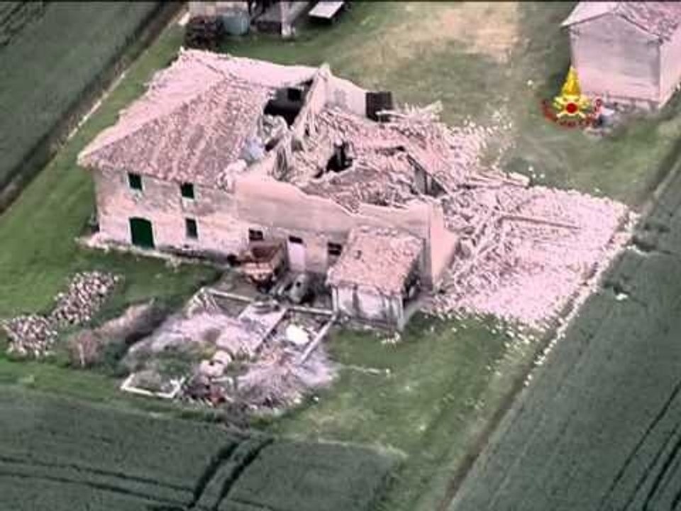 Ferrara - Terremoto, immagini aeree 9 (20.05.12)