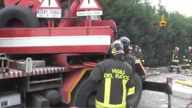 Sant'Agostino (FE) - Soccorsi successivi al terremoto in provincia di Ferrara e Modena 2 (20.05.12)