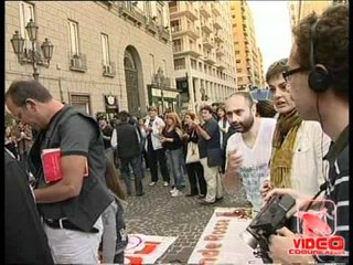 Napoli - Dolore e cordoglio per l'eccidio di Brindisi (21.05.12)