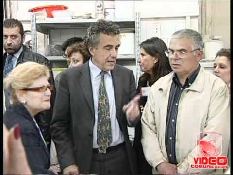 Napoli - Il ministro Barca e i fondi per la scuola (21.05.12)