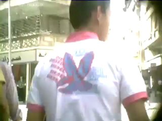 Syria فري برس حلب حي الشعار اعتداء الأمن  بالعصي على المدنيين 18 5 2012 Aleppo