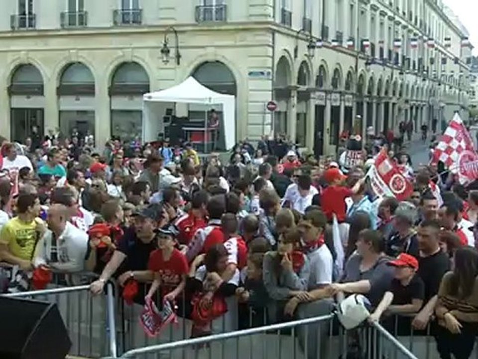 Fête à Reims pour la montée en Ligue 1 du Stade de Reims