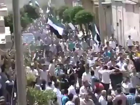 Syria فري برس حلب اعزاز مظاهرة داخل مظاهرة جمعة ابطال حلب 18 5 2012 Aleppo