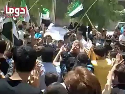 Syria فري برس ريف دمشق دوما مظاهرة احرار مسجد الهدى 18 5 2012 Damascus