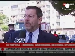 Italia: Un muerto y ocho heridos en un atentado en Bríndisi