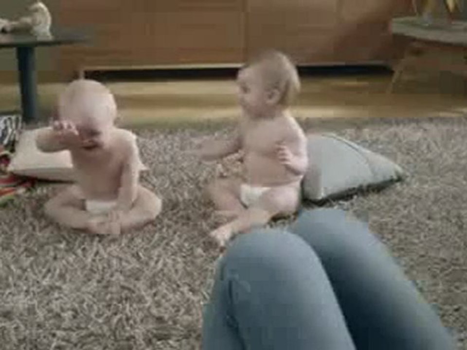 0499 - Publicité Guigoz :   Parlons Bébé