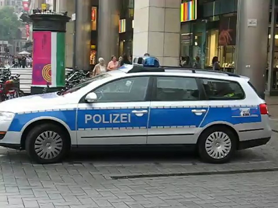 Cologne, Allemagne : police (polizei)