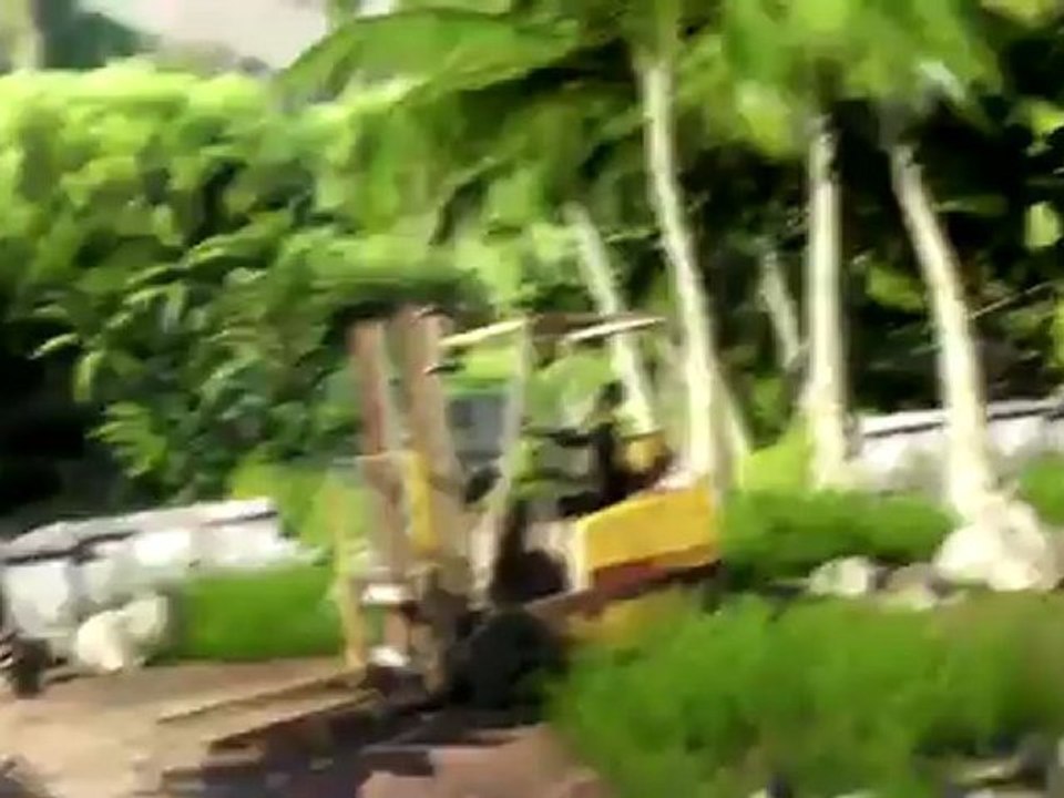 Far Cry 3 Burning Building Gameplay Trailer